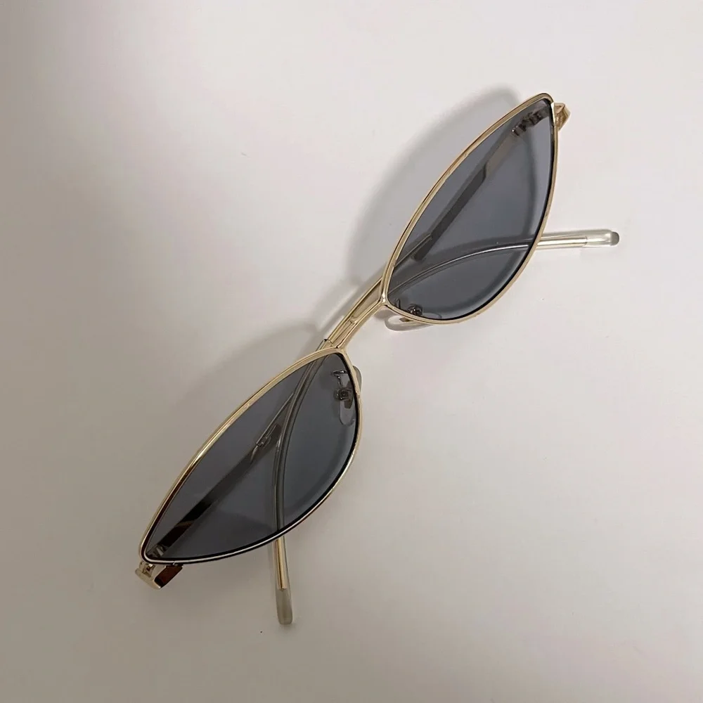 Sunglasses - Picture 1 of 5